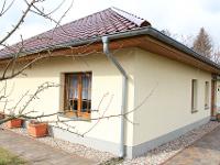 Wohnimmobilie Kauf Einfamilienhaus Einfamilienhaus im Bungalowstil mit Garage und Nebengebäude