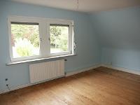 Wohnimmobilie Miete Etagenwohnung Diese gepflegte und teilrenovierte Wohnung wäre sofort bezugsbereit. Im Erdgeschoss befindet sich der Eingangsbereich zur angebotenen Wohnung, sowie das Gäste WC. Im 
