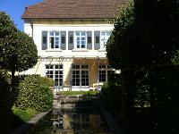 Wohnimmobilie Kauf Burg/Schloß/Bauernhaus/Villa/Herrenhaus/Landhaus/Reiterhof Villa in Neuenburg