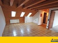 Wohnimmobilie Kauf Etagenwohnung Charmante Dachgeschosswohnung in Bischofsheim