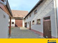 Wohnimmobilie Kauf Burg/Schloß/Bauernhaus/Villa/Herrenhaus/Landhaus/Reiterhof Klassische Hofreite im Ortskern