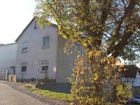 Wohnimmobilie Kauf Einfamilienhaus Kleines Haus und doch viel Platz - auch für Kapitalanleger geeignet!