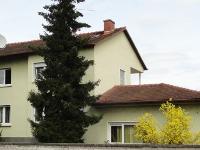 Wohnimmobilie Kauf Einfamilienhaus Viel Platz zum Arbeiten oder für die große Familie Großes, gefällig geschnittenes Einfamilienhaus, zentral gelegen in Eppertshausen.
