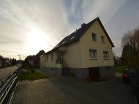 Wohnimmobilie Kauf Einfamilienhaus Sollten Sie selbst Eigentümer einer Immobilie sein und diese verkaufen oder vermieten wollen, dann sind wir Ihnen gerne dabei behilflich.
