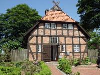 Wohnimmobilie Kauf Burg/Schloß/Bauernhaus/Villa/Herrenhaus/Landhaus/Reiterhof Wunderschönes Fachwerkanwesen für individuelles Wohnen