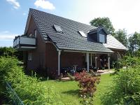 Wohnimmobilie Kauf Mehrfamilienhaus Großes Zweifamilienhaus in grüner Lage