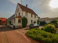 Wohnimmobilie Kauf Burg/Schloß/Bauernhaus/Villa/Herrenhaus/Landhaus/Reiterhof Resthof mit Halle, 2 Scheunen und Einfamilienhaus