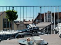 Exklusive Immobilie Dachgeschosswohnung Sonnendeck Wohnung an der Nymphenburger Straße
