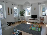 Wohnimmobilie Miete Etagenwohnung Wundervolle ruhige helle lichtdurchflutete Single-/Pärchenwohnung