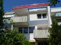 Wohnimmobilie Kauf Reihenhaus Volltreffer - helles & saniertes RMH mit ELW + Garage + 2 Stellplätze + Garten + 2 Balkone