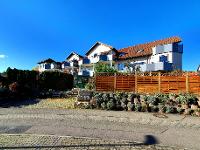 Wohnimmobilie Kauf Einfamilienhaus "Es werde Licht" - sonnenverwöhntes Domizil in ruhiger Feldrandlage mit Hobbyraum + 2 Stellplätzen
