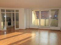 Wohnimmobilie Kauf Dachgeschosswohnung Schöne Vier-Raum-Dachgeschosswohnung mit Loggia & Stellplatz