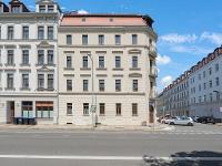 Wohnimmobilie Kauf Erdgeschosswohnung LEERSTEHEND - ideal für Studenten-3-Raum-Wohnung mit Tageslichtbad, Balkon & Parkett in Zentrumsnähe
