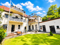 Wohnimmobilie Miete Erdgeschosswohnung Sofort Bezugsfrei! Historisches Wohnen–Stilvolle 3-Raum-Wohnung mit Süd-West-Terrasse & Gartenidylle