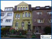 Wohnimmobilie Miete Etagenwohnung Bei diesem Objekt handelt es sich um eine Wohnung im 1 . Obergeschoß in einem sehr schönen & charmanten Altbau in toller Lage von Düren.