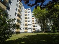 Wohnimmobilie Kauf Etagenwohnung Solides Wohnungspaket (3 WE's) als attraktive Kapitalanlage in Lichterfelde!