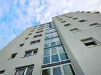 Wohnimmobilie Kauf Etagenwohnung Einziehen und Ausblick über Viernheim genießen! Modernisierte 4 ZKB mit 2 Balkonen und Stellplatz!