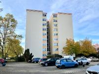 Wohnimmobilie Kauf Einfamilienhaus Gepflegte 4 ZBK mit Balkon und PKW-Stellplatz!