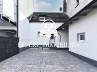 Wohnimmobilie Miete Einfamilienhaus Hochwertig kernsaniertes Stadthaus mit Gartenidylle.