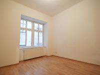 Wohnimmobilie Miete Etagenwohnung Ruhig gelegene 2-Zimmer Altbauwohnung