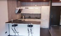 Wohnimmobilie Kauf Etagenwohnung Moderne 2-Zimmer Wohnung in sehr modernem Ambiente, toller Küche & Badezimmer, Tiefgaragen-Stellplatz und Außenstellplatz.