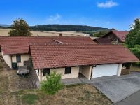 Wohnimmobilie Kauf Einfamilienhaus Niveauvoller Bungalow mit traumhafter Aussicht