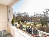 Wohnimmobilie Kauf Etagenwohnung Gemütliches Zuhause mit Süd-Ostbalkon und Panoramablick!