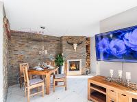 Wohnimmobilie Kauf Penthousewohnung/Loft/Maisonette Willkommen in Ihrem neuen Zuhause – einem luxuriösen Penthouse im Herzen von Leipzig, Zentrum-Süd. Diese exklusive Wohnung bietet Ihnen auf einer Wo