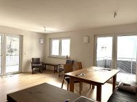 Wohnimmobilie Miete Etagenwohnung Exklusive 4-Zimmer-Wohnung mit Balkon und Tief