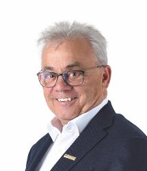 Dirk Kull