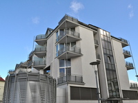 Wohnimmobilie Miete Etagenwohnung Ideal für den anspruchsvollen Single von heute! Eine moderne 3 Zimmer-Wohnung in zentraler City-Lage. Sämtliche Geschäfte und Restaurants befinden sich "direkt u