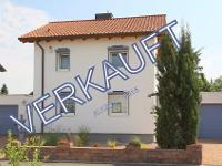 Wohnimmobilie Kauf Einfamilienhaus freistehendes 1-Fam.-Haus mit Garten und zwei Garagen in Mannheim-Blumenau