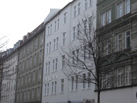 Wohnimmobilie Kauf Etagenwohnung Mehrere vermietete Altbauwohnungen als Kapitalanlage; klassisches Aufteilergeschäft