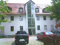 Wohnimmobilie Kauf Mehrfamilienhaus 8-Parteien-Haus in ruhiger Lage als Kapitalanlage, Verkauf